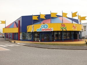 &Agrave; L'EXT&Eacute;RIEUR